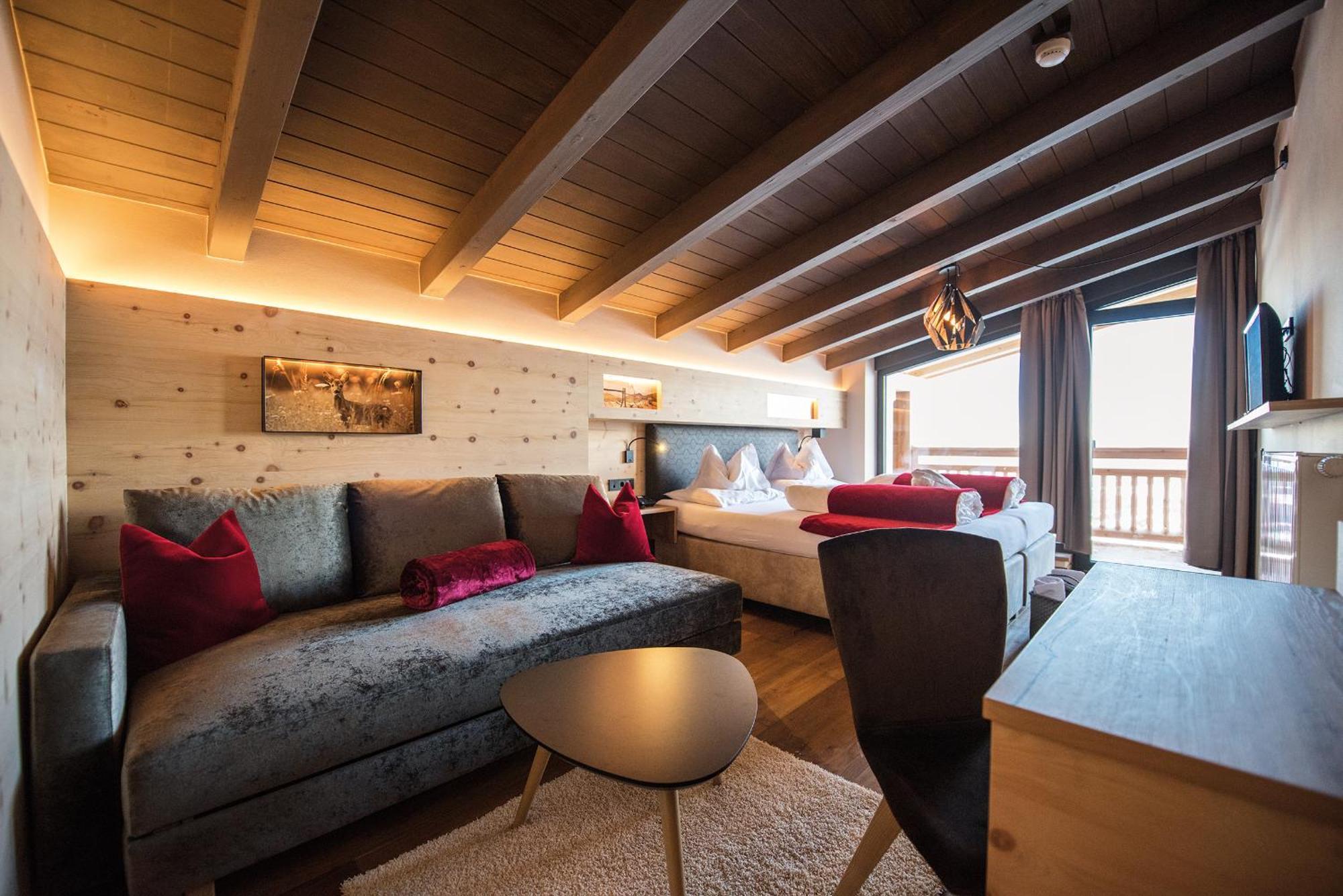 Hotel Goldknopf Seiser Alm Exteriör bild